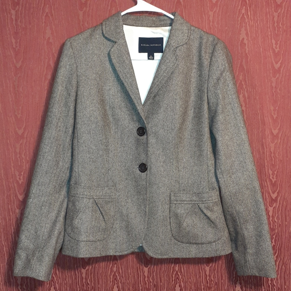 BANANA REPUBLIC 2 PIECE 67% WOOL SKIRT SET BUSINESS/DINNER/CHURCH WOMEN'S - Picture 1 of 16